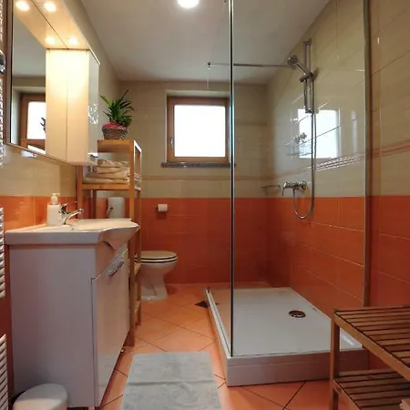 Apartman Apartma Primozic Lesce (Upper Carniola)